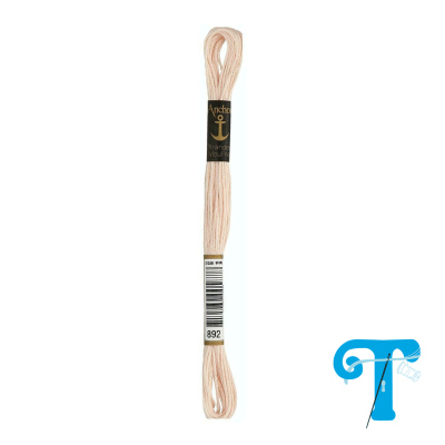 Linha de bordar bege claro com etiqueta preta e símbolo dourado de âncora