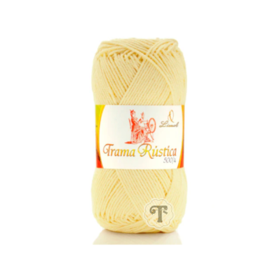 Novelo de fio amarelo claro com etiqueta Trama Rústica 500g