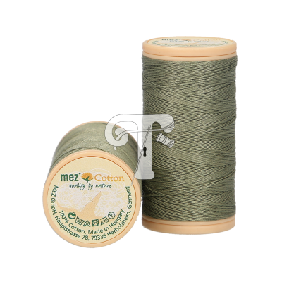 Carretéis de linha de algodão verde musgo com rótulo