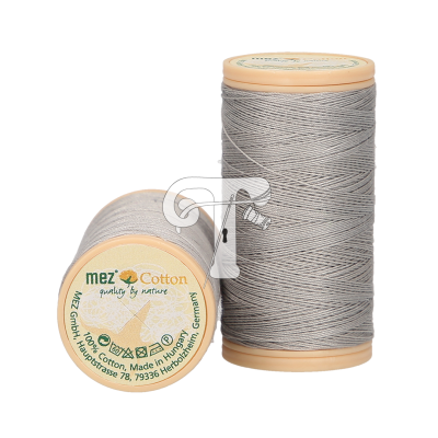 Dois carretéis de linha de costura cinza claro MEZ Cotton