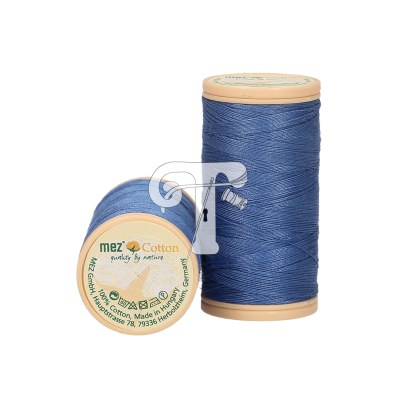 Carretéis de linha de algodão azul