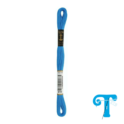 Novelo de fio de bordar azul Anchor com rótulos e código 410