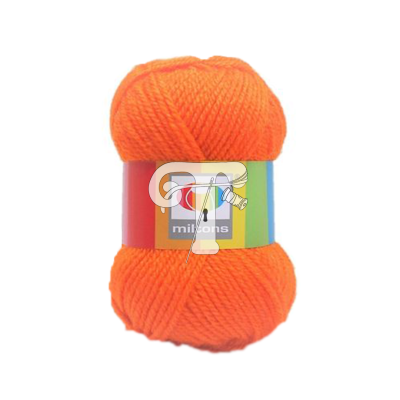 Novelo laranja de lã com etiqueta colorida