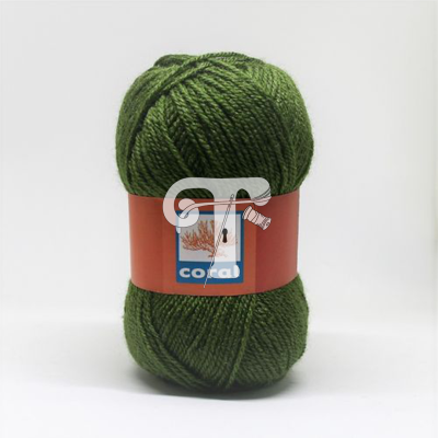 Novelo de lã verde com etiqueta castanha e texto 'coral'