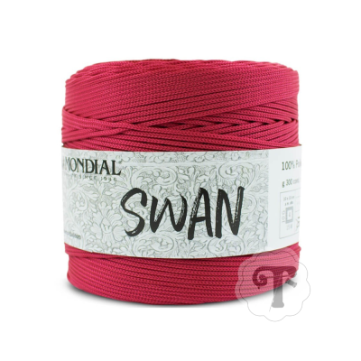 Novelo de fio vermelho Mondial SWAN com etiqueta branca decorada