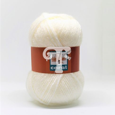 Novelo de lã branco com etiqueta castanha 