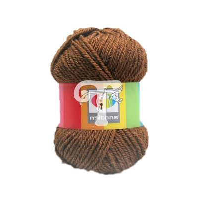 Novelo de lã castanha com etiqueta colorida e texto miltons
