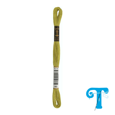 Skein de linha de bordado verde-oliva da marca Anchor com rótulos