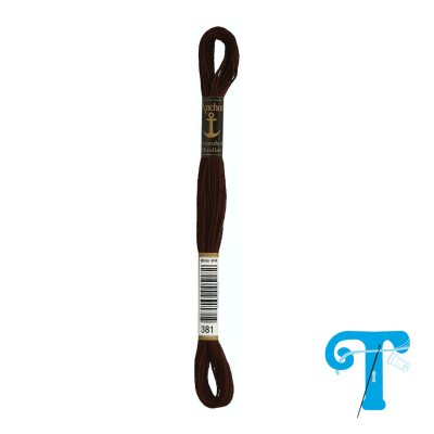 Carretel de linha de bordar castanha da marca Anchor com rótulo cinza e código de barras.