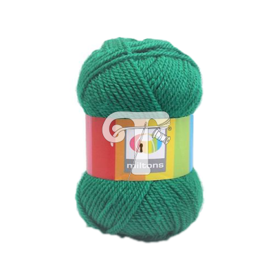 Bola de lã verde com etiqueta colorida 'miltons'