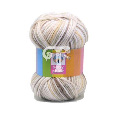 Novelo de lã grosso baby print de várias cores claras com etiqueta colorida de arco-íris.