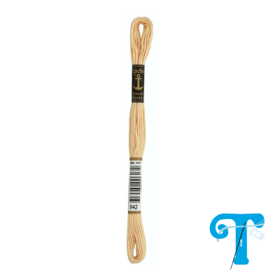 Fio de bordar creme claro Mouliné Anchor com etiqueta e código de barras