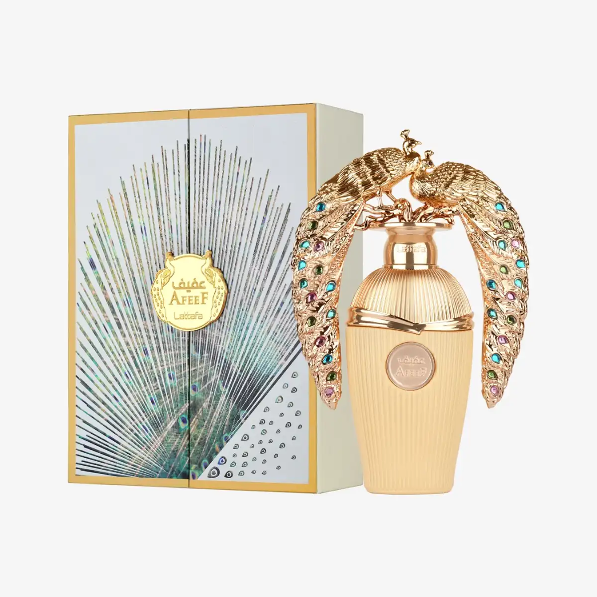 Frasco de perfume dourado AFEF Lattafa com pavões decorativos e caixa com padrão de penas de pavão