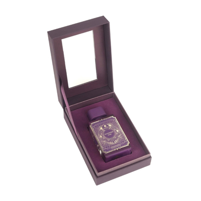 Relógio de pulso roxo com caixa roxa aberta