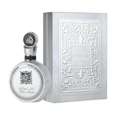 Perfume Fakhar Lattafa Luxe em frasco prateado com caixa prateada ornamentada