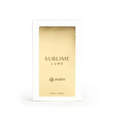 Embalagem branca com etiqueta dourada SUBLIME LUME avatim 100 ml 3.38 fl oz