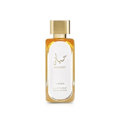 Frasco de perfume dourado com líquido âmbar e etiqueta branca com texto