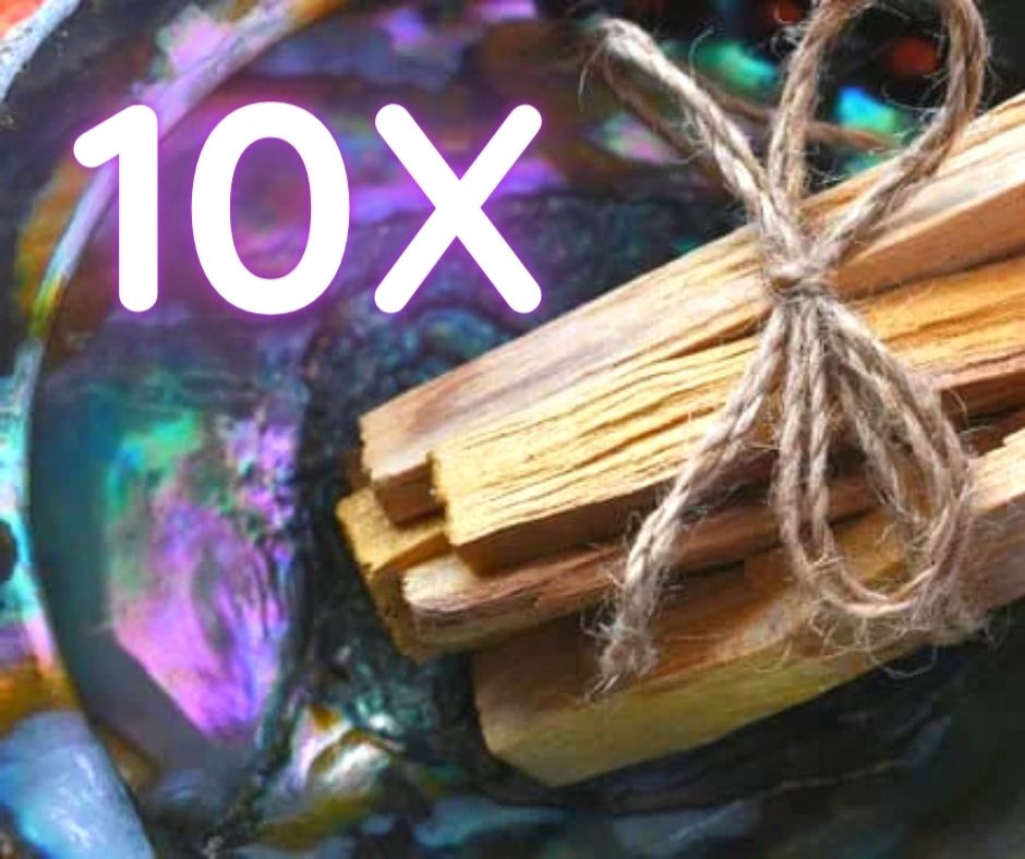 10x Pau Santo Pacote de gravetos amarrados com corda sobre superfície colorida iridescente