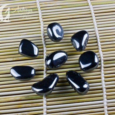 https://www.andreyadreams.com/product/hematite-1cm