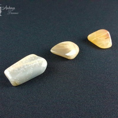 https://www.andreyadreams.com/product/pedra-da-lua-moonstone