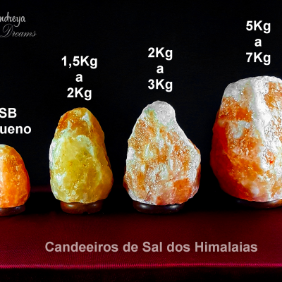 Lâmpadas de sal do Himalaia em várias dimensões sobre base de madeira