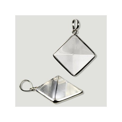 Dois pendentes de losango transparentes com moldura metálica prateada