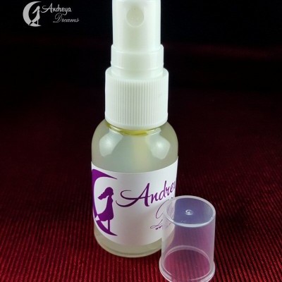 Frasco spray pequeno com etiqueta Andreya