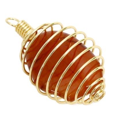 Pendente com pedra castanha envolta em espiral dourada
