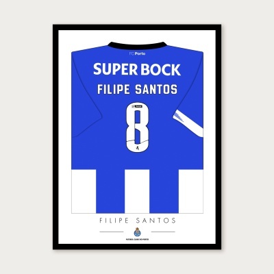 Cartaz de camisola de futebol azul e branca do FC Porto com o nome Filipe Santos e número 8.