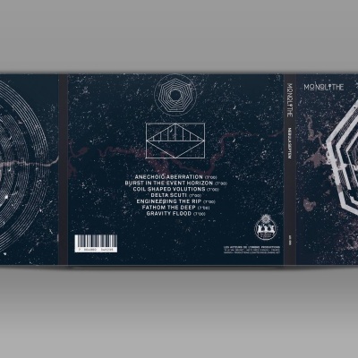 Capa de álbum musical com padrões geométricos e texto