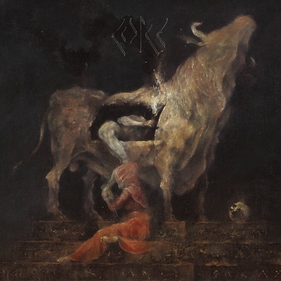 Capa de álbum com figura humana ajoelhada junto a estátua de touro dourado e texto 'COKE'