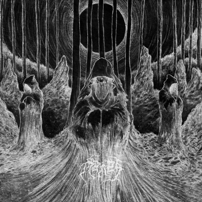 Imagem em preto e branco de figuras encapuzadas e paisagem sombria com círculo negro no céu