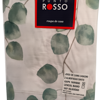 Conjunto de roupa de casa com padrão de folhas verdes