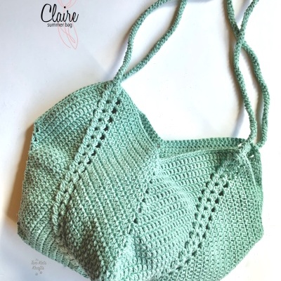 Mala de verão Claire em crochet verde-água com alças finas e padrão circular