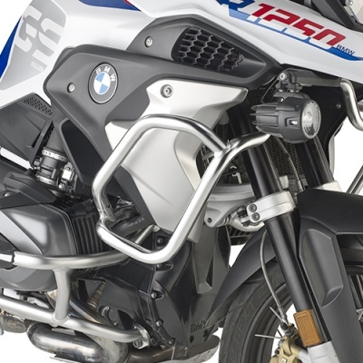 Motociclo BMW GS 1250 com estrutura metálica prateadora e texto na carenagem