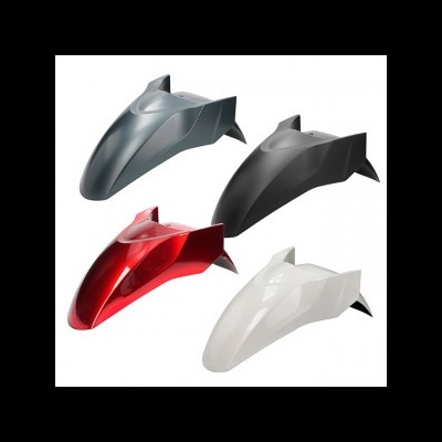 Quatro guarda-lamas dianteiros para mota em várias cores num fundo branco