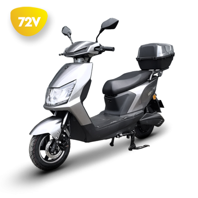 Scooter elétrica cinza com caixa traseira de armazenamento preta e indicador 72V