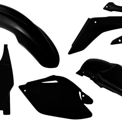 Peças plásticas pretas para mota em fundo branco