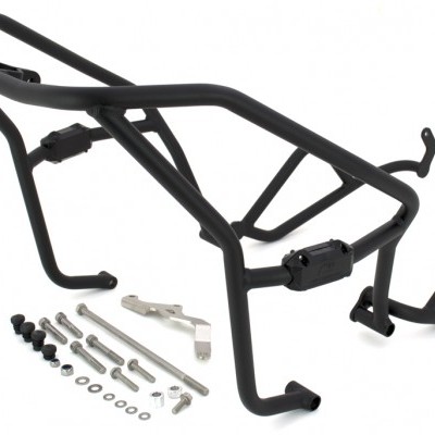 Estrutura metálica preta para suporte de bagagem de moto com parafusos e ferragens