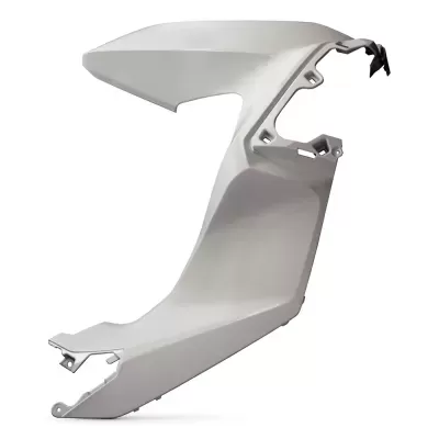 Carenagem de motocicleta cinza claro sobre fundo branco