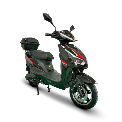 Motociclo elétrico preto com detalhes vermelhos e cinzentos e caixa de armazenamento traseira