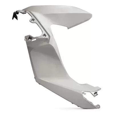Peça de plástico cinzento para carroçaria de motocicleta em fundo branco