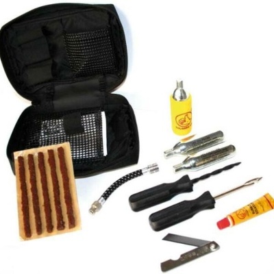 Kit reparação pneus bicicleta com ferramentas e cartuchos CO2