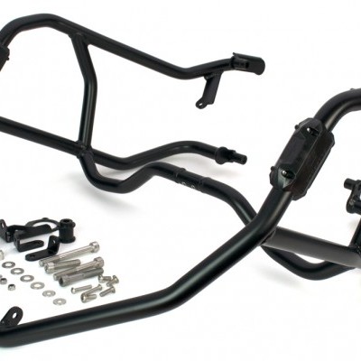 Suporte de proteção preto para motocicleta com parafusos e acessórios num fundo branco.