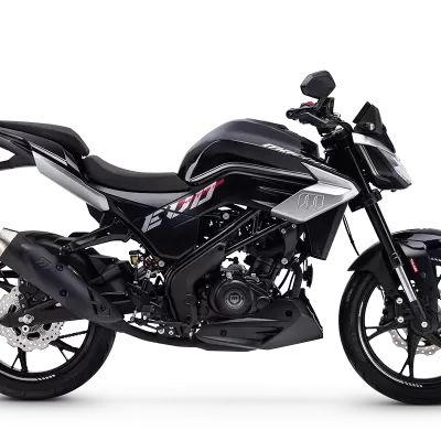 Motociclo desportivo preto e cinza com textos EVITA e logo, com rodas e escapamento preto