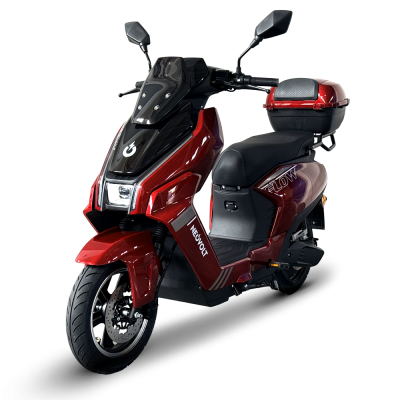 Scooter elétrica vermelha NETVOLT FLOW com farol frontal e mala superior.