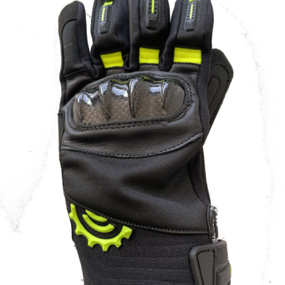 Luva preta com proteção e detalhes amarelos neon