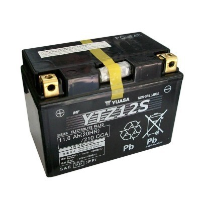 Bateria preta Yuasa YTZ12S com terminais dourados e etiquetas brancas