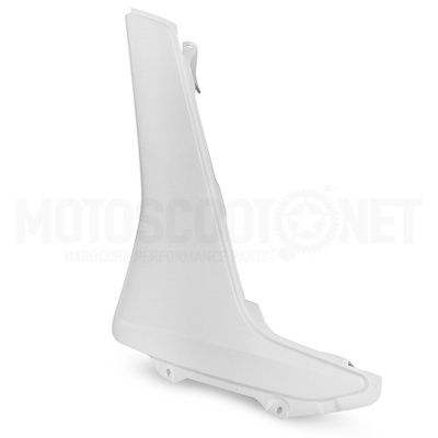 Peça plástica branca para scooter