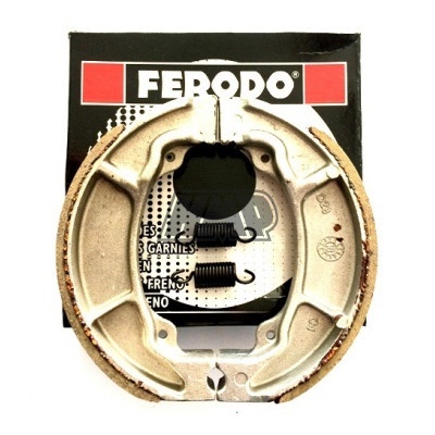 Sapatas de travão FERODO em embalagem preta e vermelha